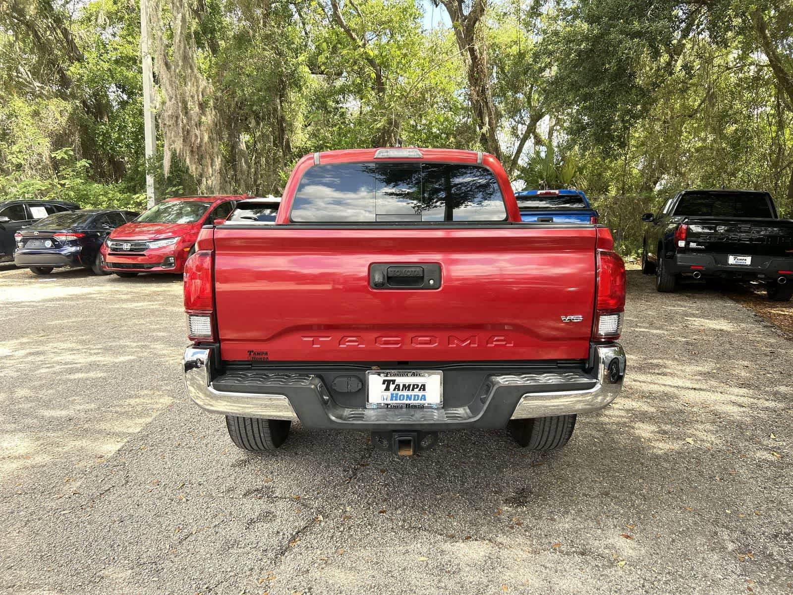 Used 2018 Toyota Tacoma TRD Off-Road RWD image 7