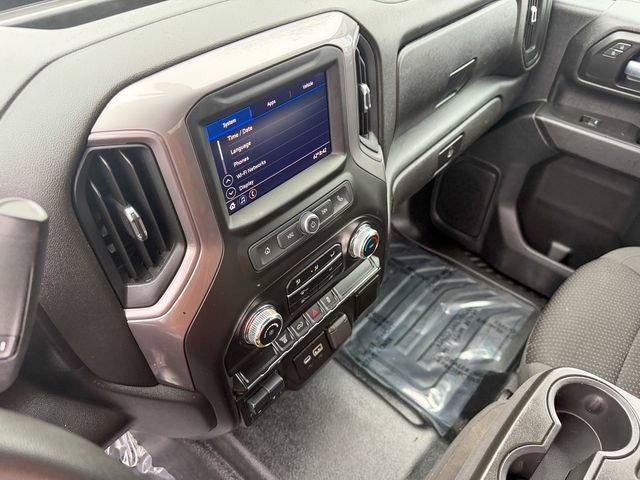 Used 2021 GMC Sierra 2500 4x4 Crew Cab w/ Convenience Package image 24