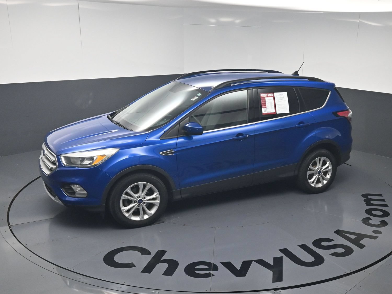 Used 2018 Ford Escape SE w/ SE Sync 3 Package FWD image 29