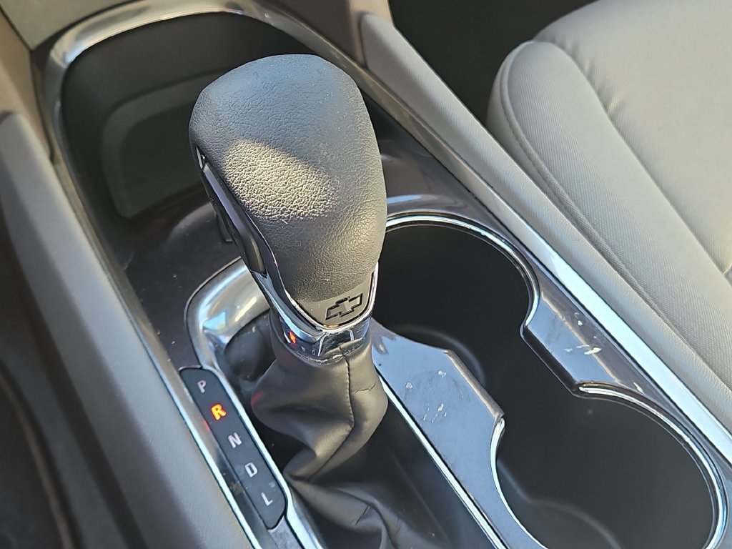 Used 2025 Chevrolet Malibu LT FWD image 34