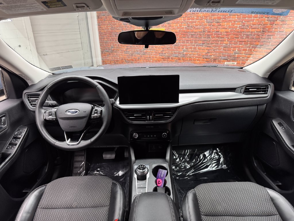 Certified 2023 Ford Escape SE FWD image 14