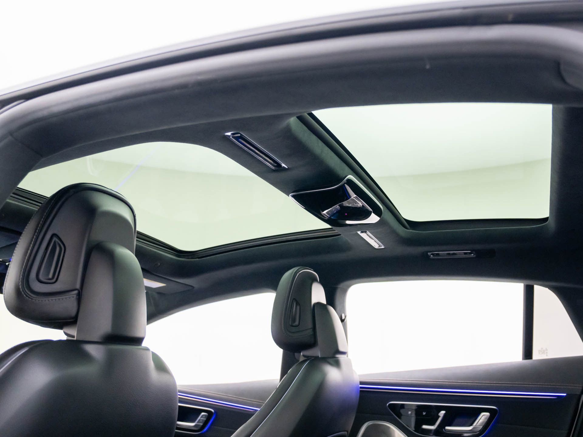 Certified 2023 Mercedes-Benz EQS AMG 4MATIC image 18