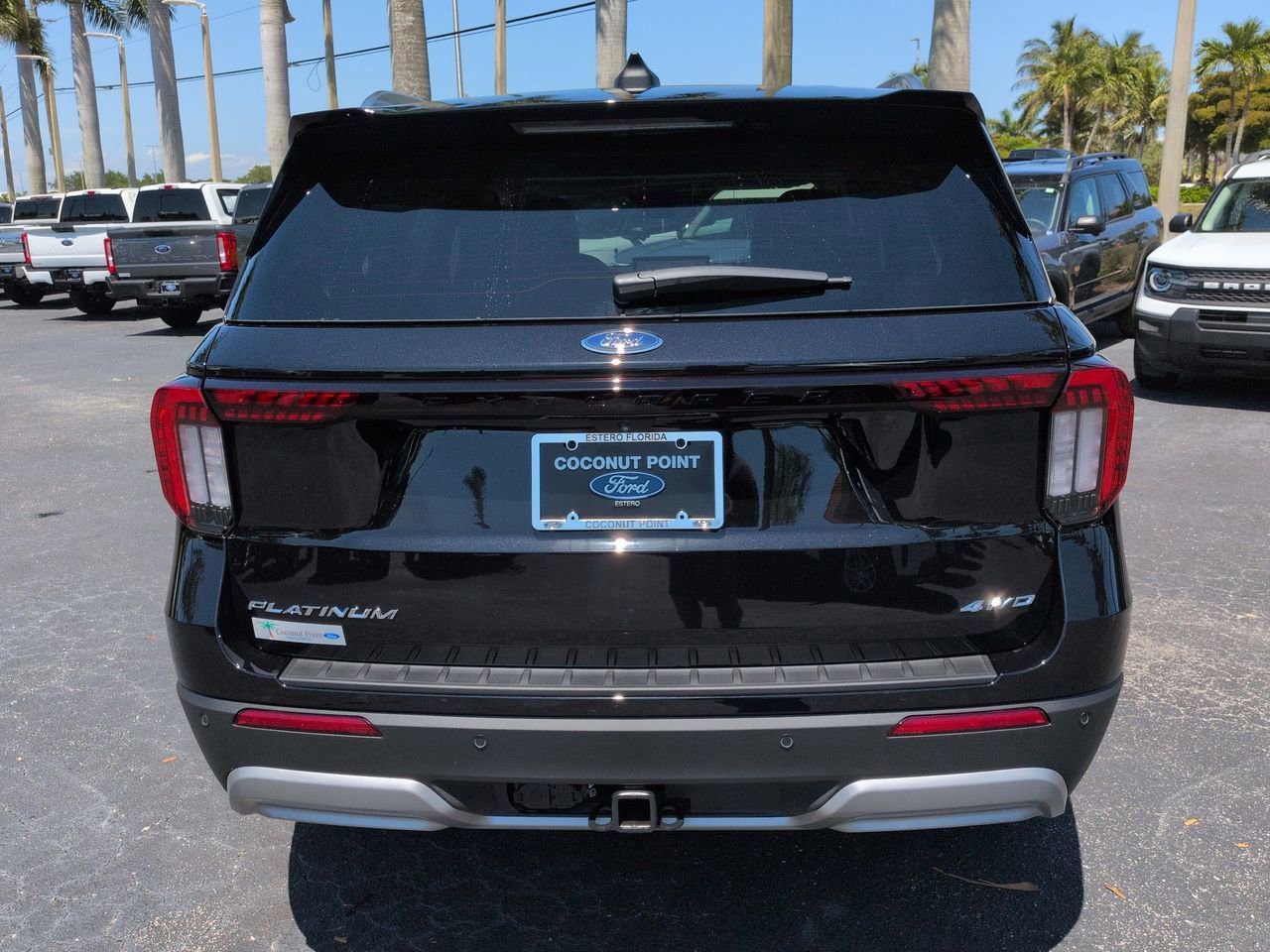 New 2026 Ford Explorer Platinum AWD/4WD image 4