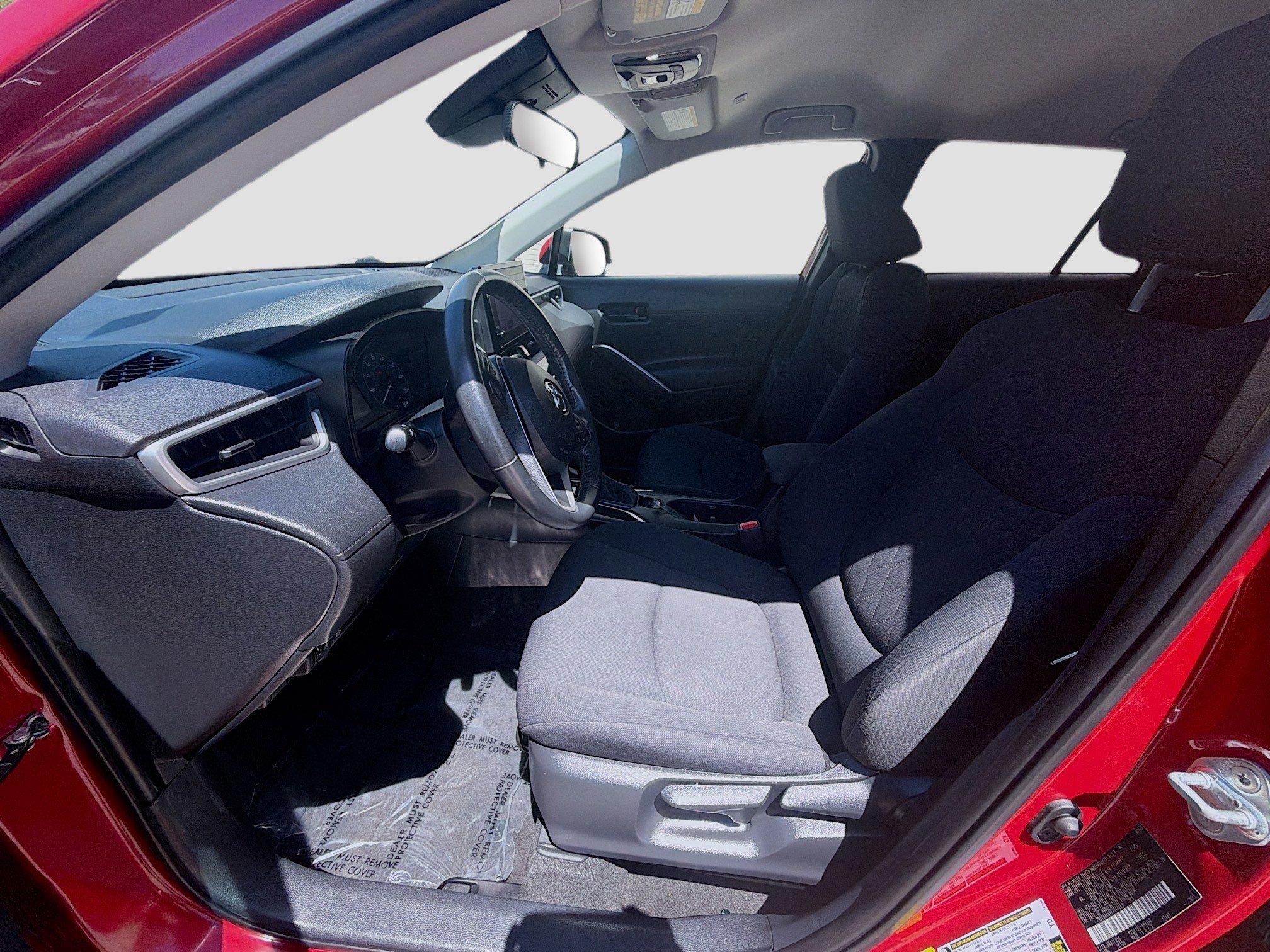 Used 2023 Toyota Corolla Cross LE FWD image 19