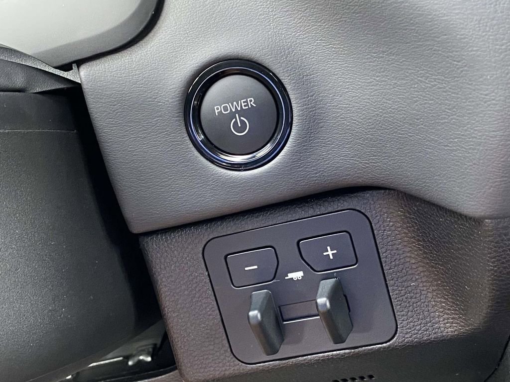 New 2026 Toyota Sequoia Platinum image 19