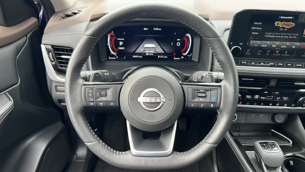 Used 2023 Nissan Rogue Platinum w/ Platinum Premium Package AWD/4WD image 16