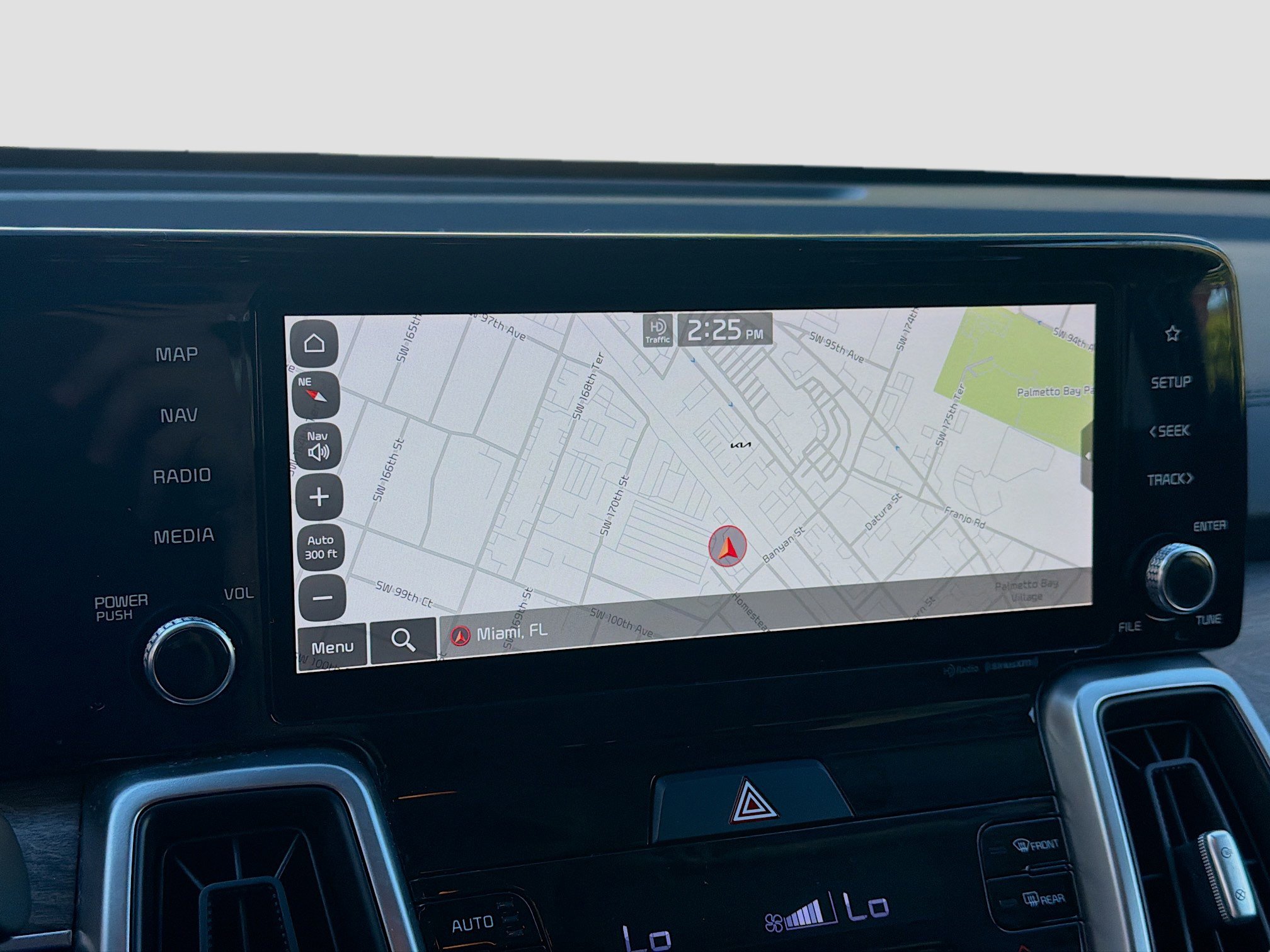 Used 2022 Kia Sorento S image 13