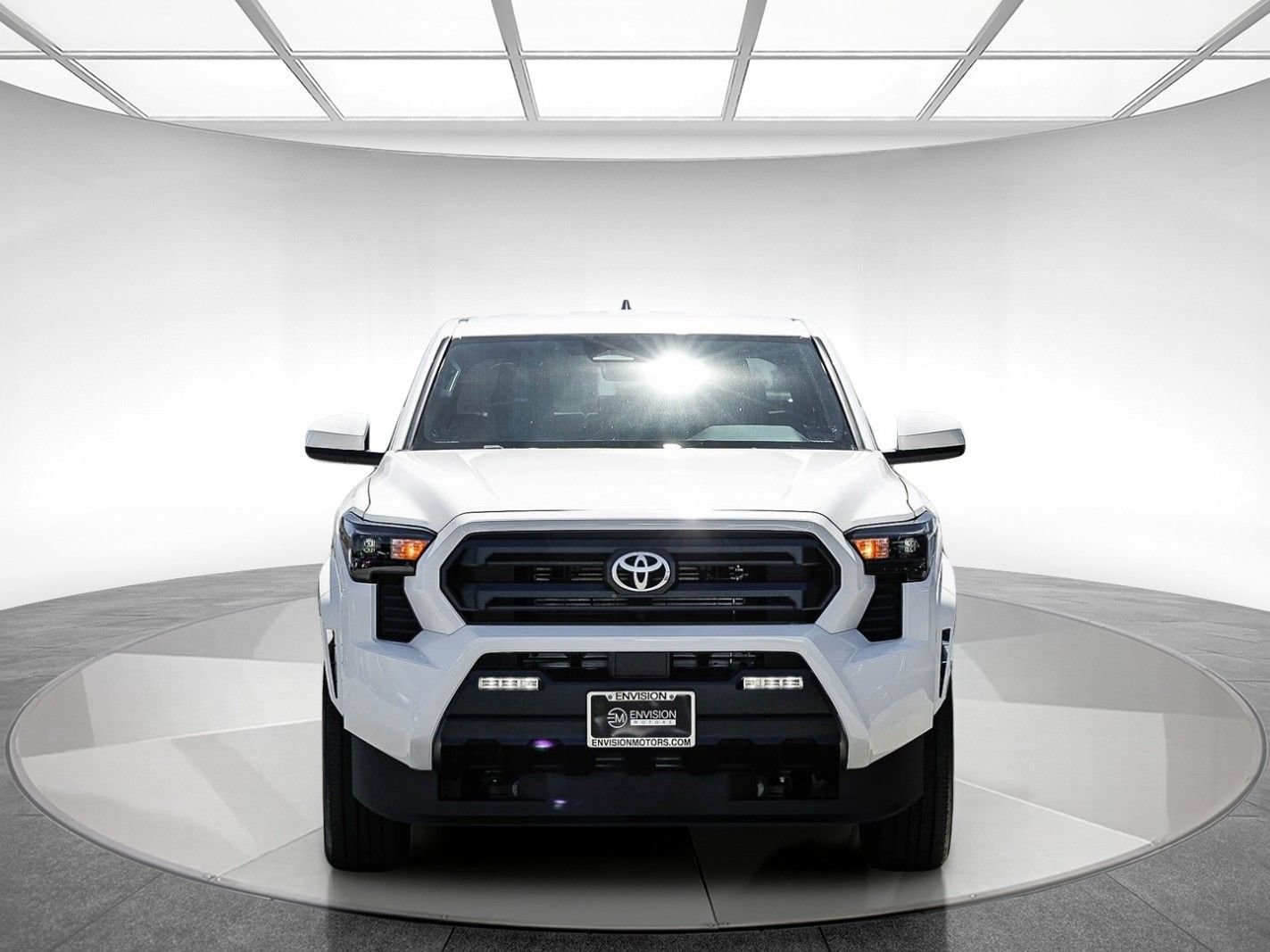 Used 2026 Toyota Tacoma SR5 AWD/4WD image 7