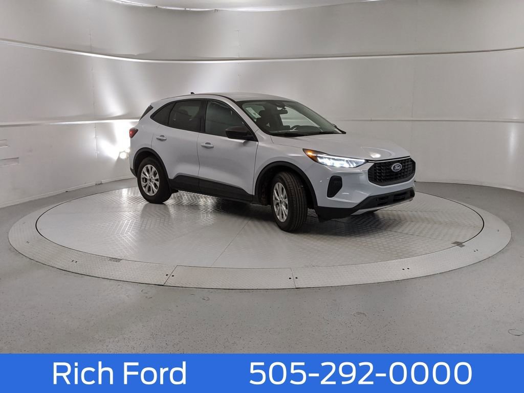 New 2025 Ford Escape Active