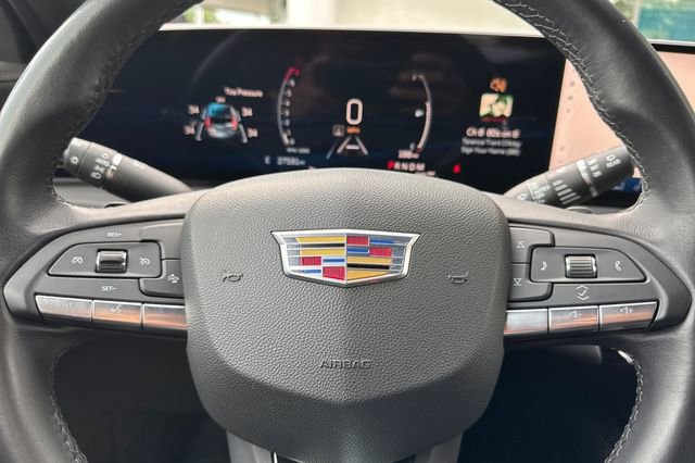 Used 2024 Cadillac XT4 Premium Luxury image 36