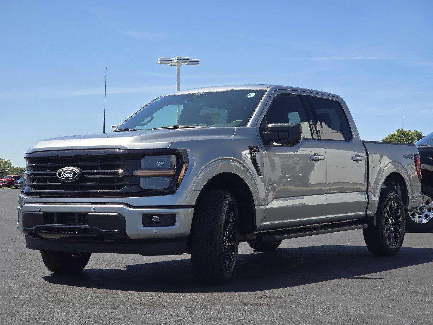 New 2026 Ford F150 XLT w/ Equipment Group 302A MID AWD/4WD image 18