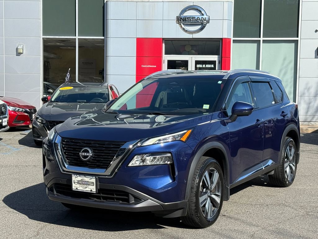 Used 2023 Nissan Rogue SL w/ SL Premium Package AWD/4WD image 1