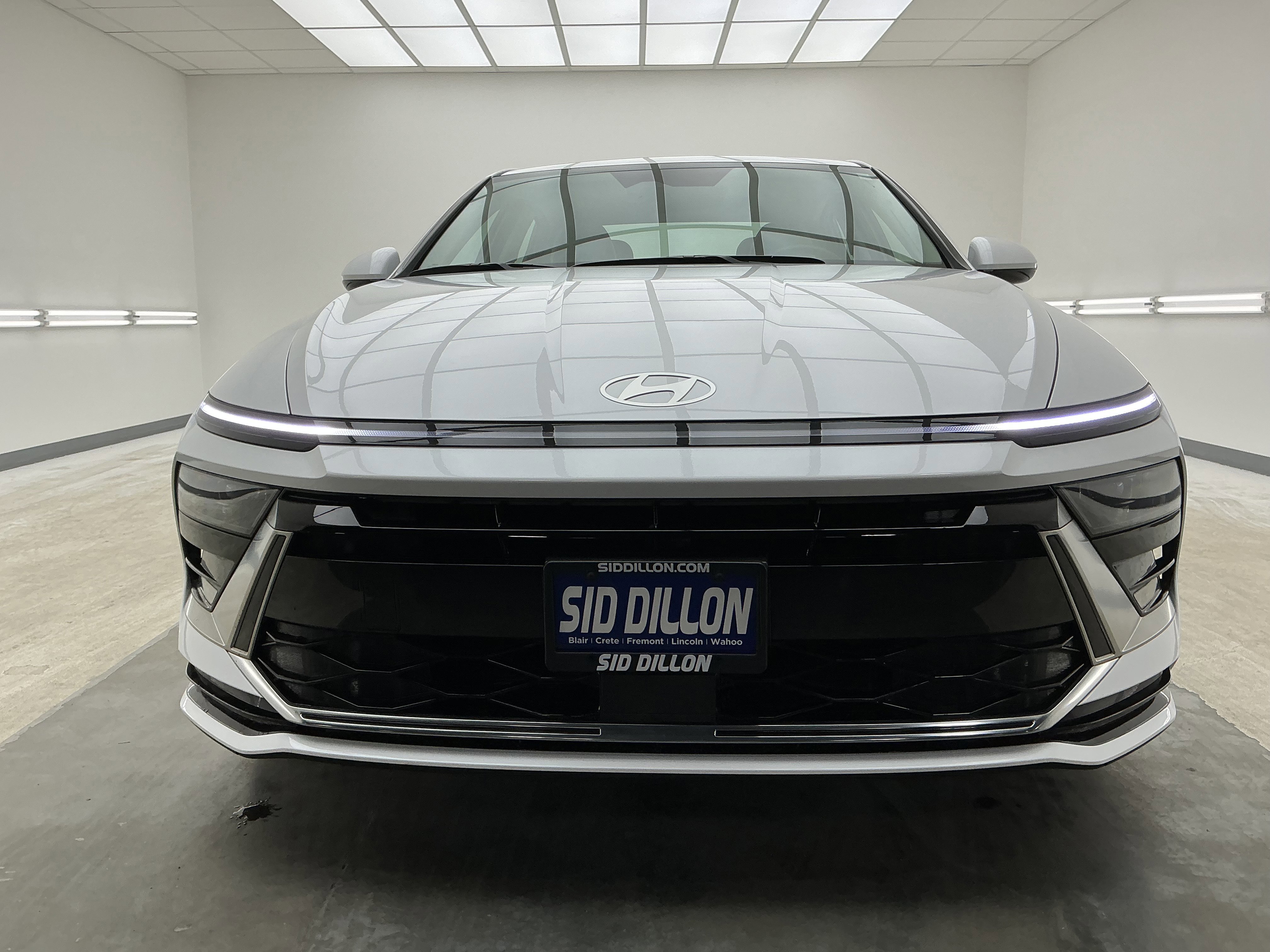 Used 2025 Hyundai Sonata SEL image 2