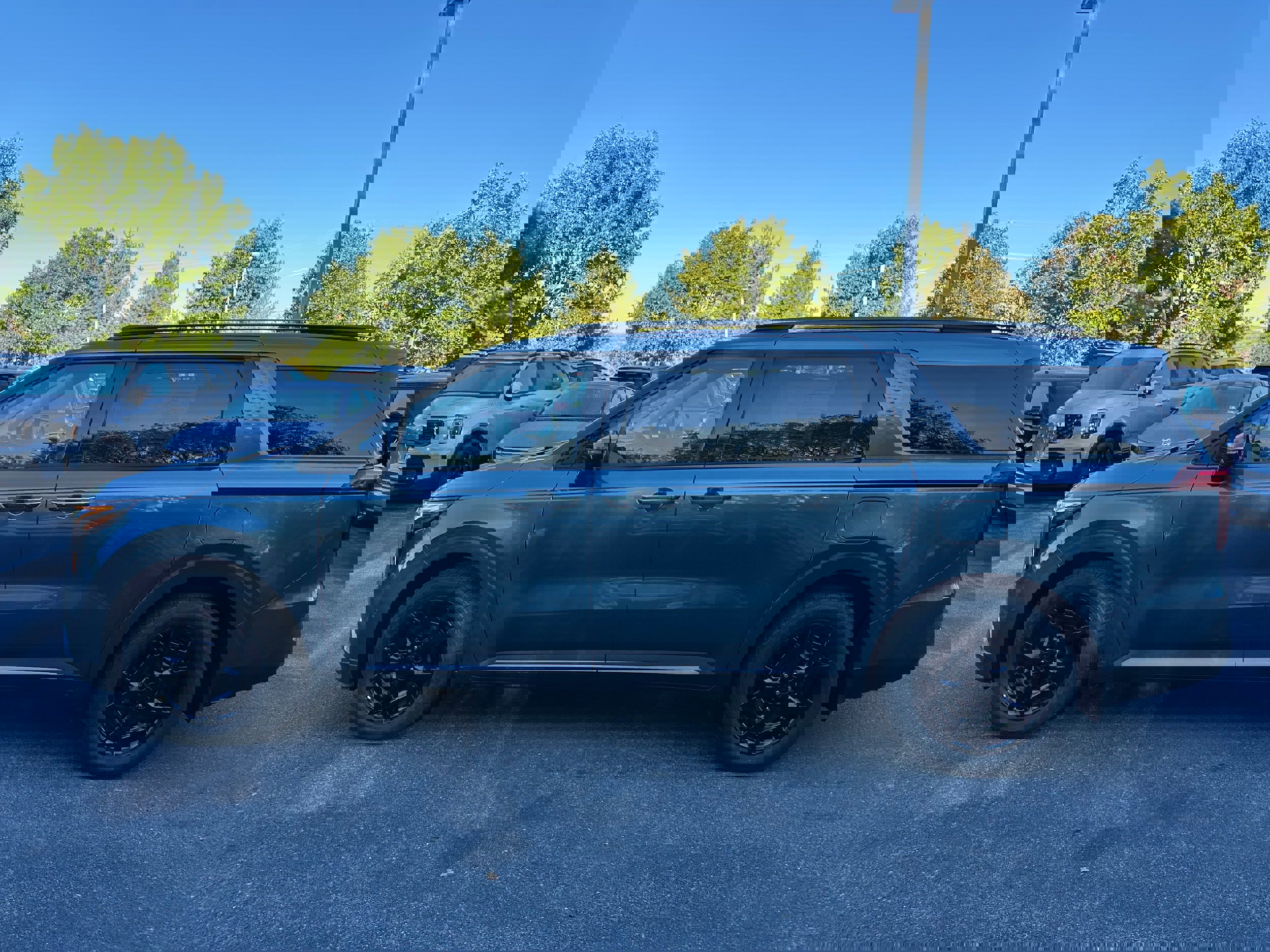 New 2026 Kia Carnival SX image 8