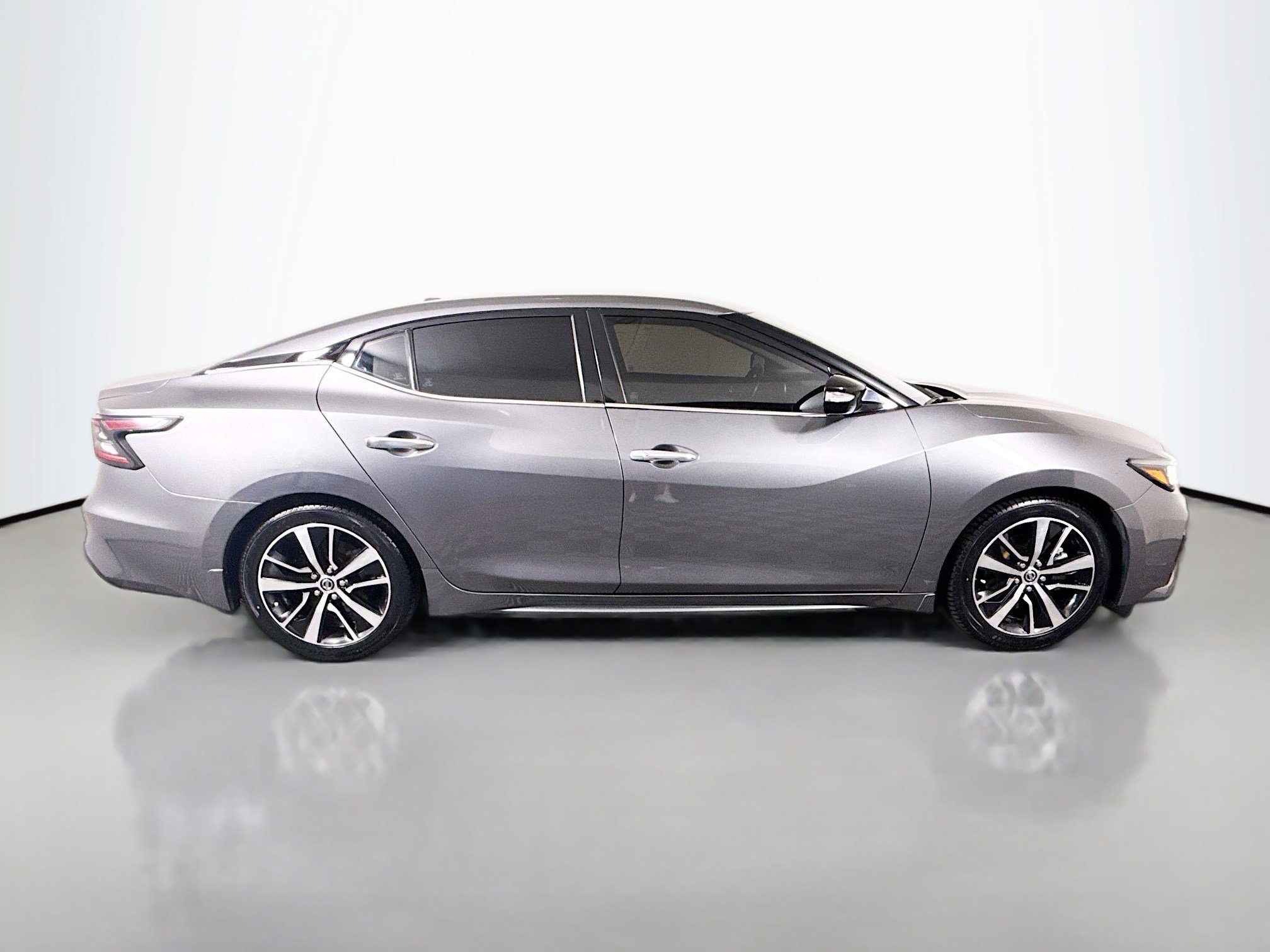 Used 2021 Nissan Maxima 3.5 SV w/ Floor Mat Group FWD image 11