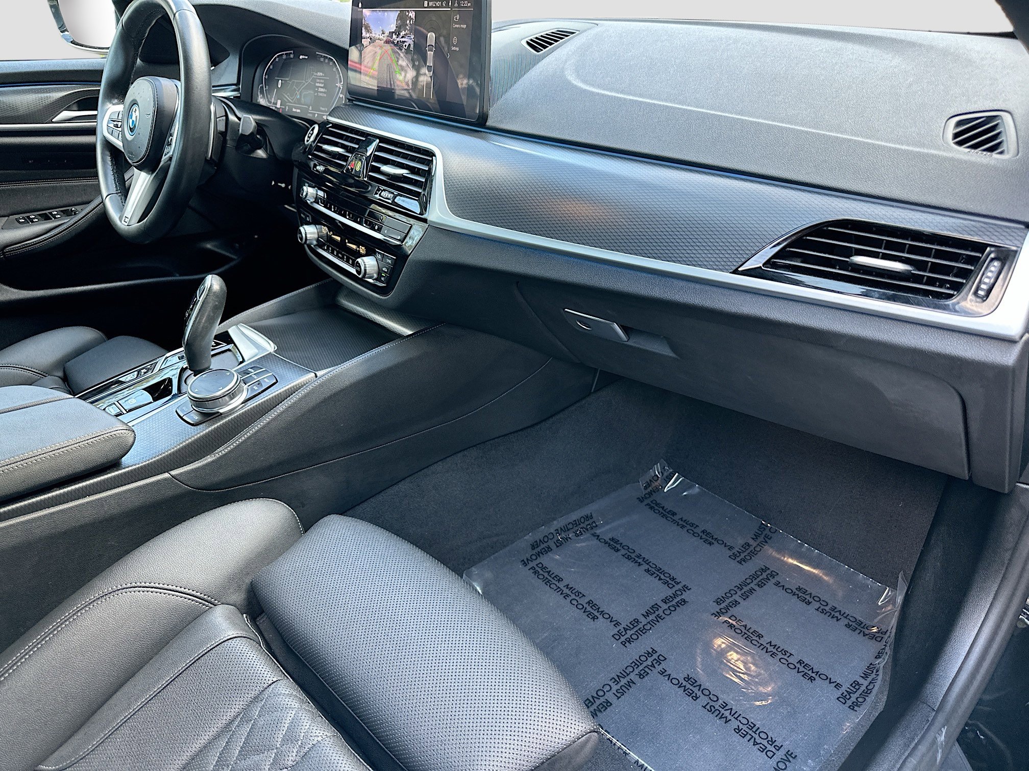 Certified 2023 BMW 530e w/ M Sport Package image 30