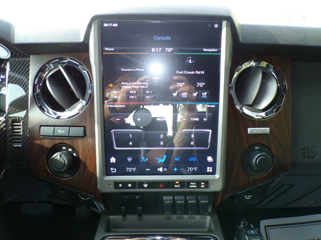 Used 2016 Ford F250 Lariat w/ Lariat Ultimate Package AWD/4WD image 24