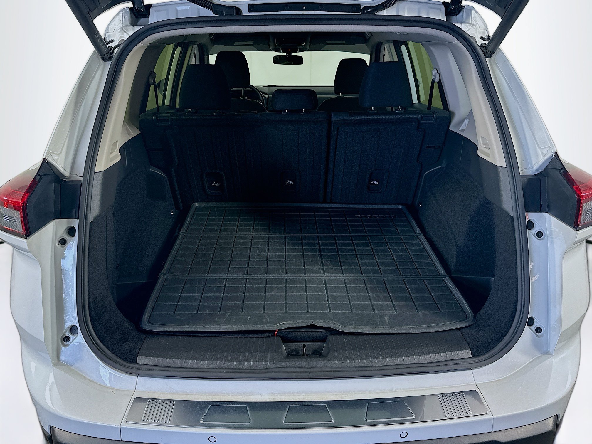 Used 2024 Nissan Rogue SV FWD image 27