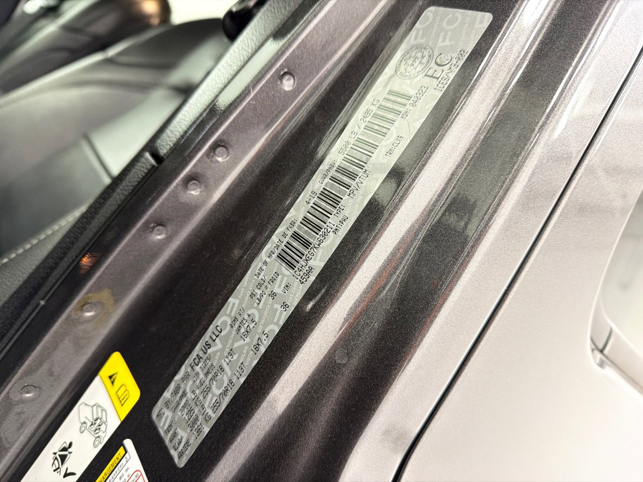 Used 2019 Jeep Wrangler Unlimited Sahara w/ Uconnect 4C Nav & Sound Group image 34