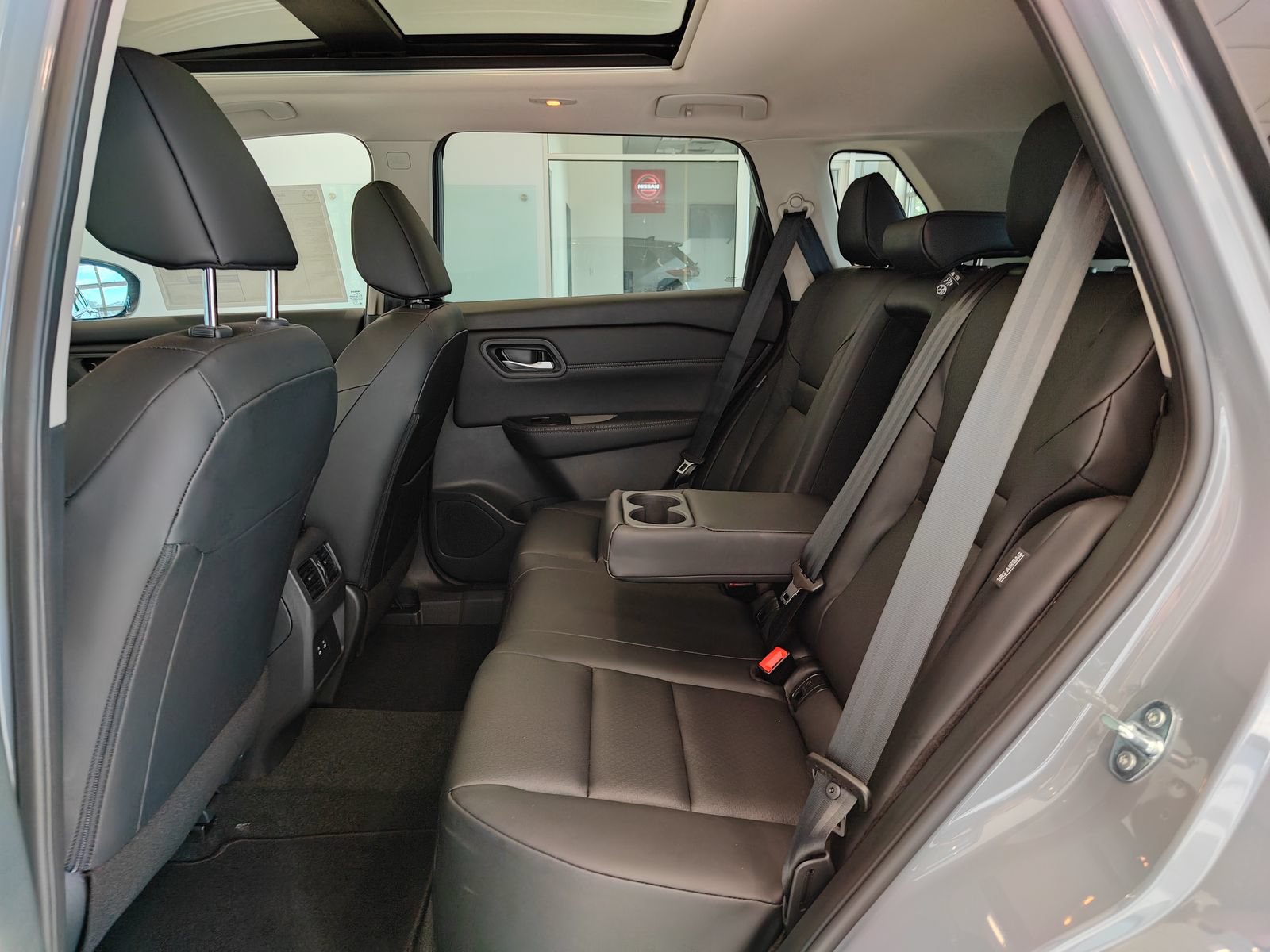 New 2026 Nissan Rogue Dark Armor AWD/4WD image 15