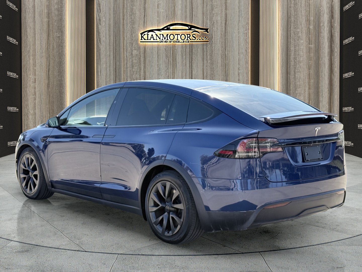 Used 2023 Tesla Model X AWD/4WD image 10