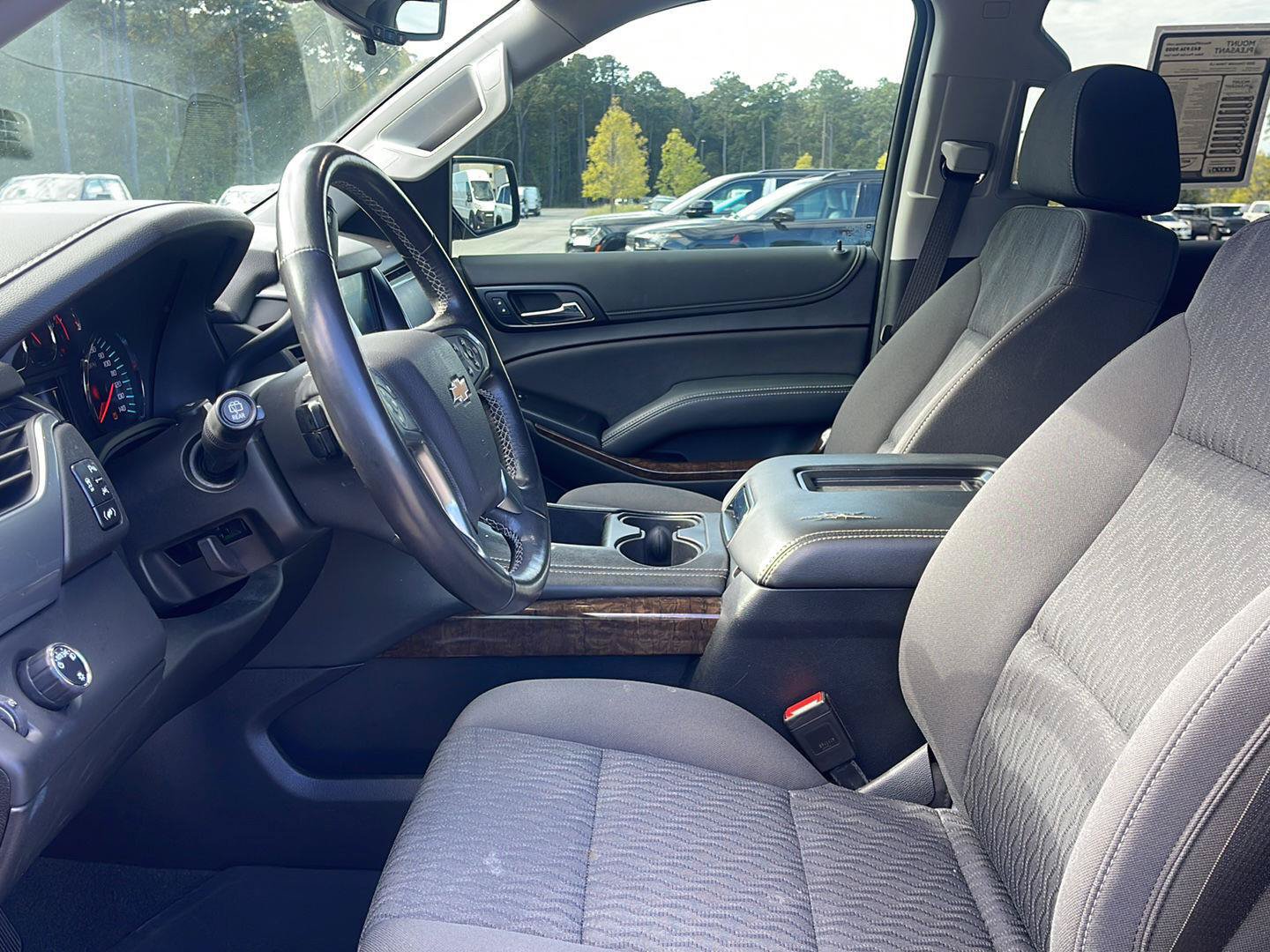 Used 2020 Chevrolet Tahoe LS w/ Enhanced Driver Alert Package RWD image 20