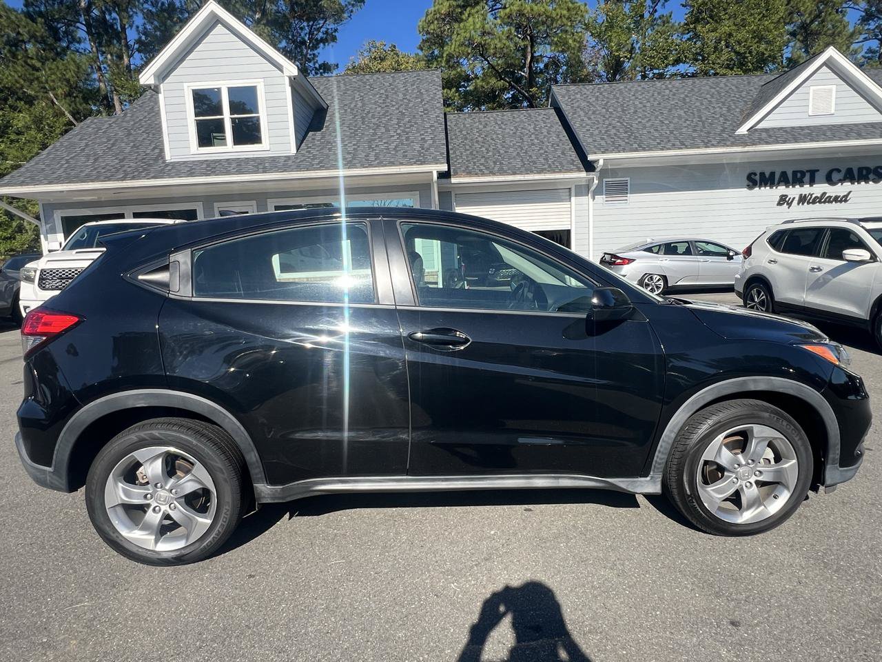 Used 2019 Honda HR-V LX image 6