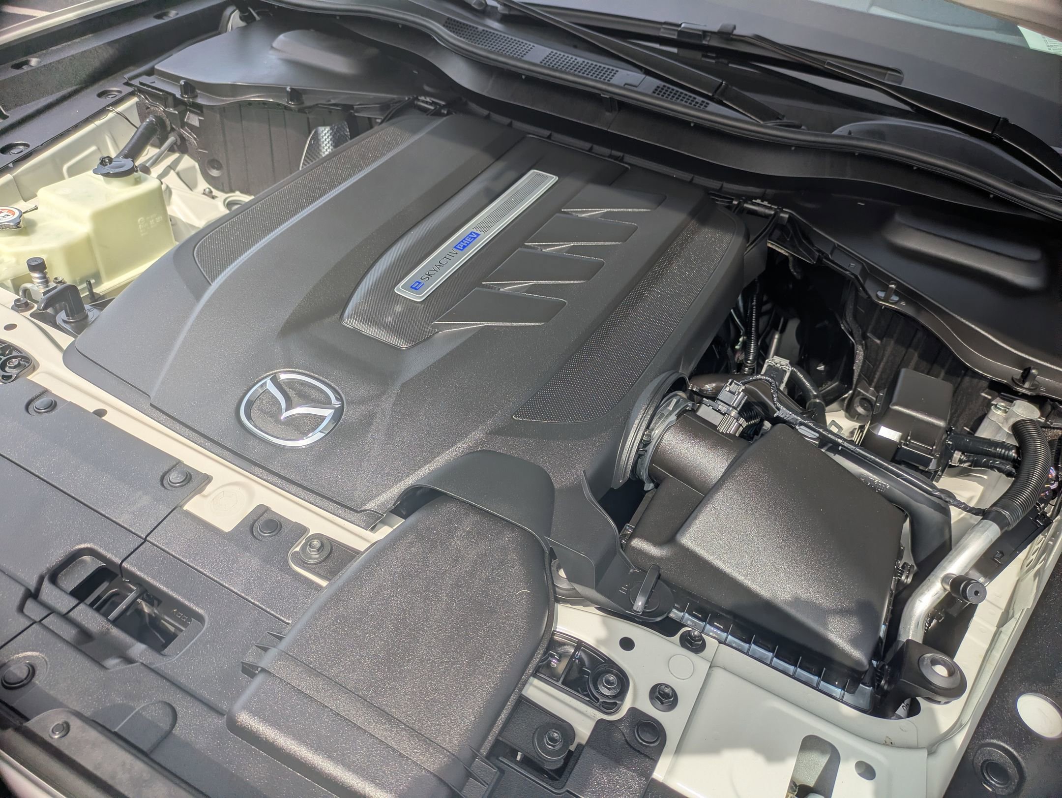 Certified 2025 MAZDA CX-70 Plug-In Hybrid w/ Premium Plus image 43