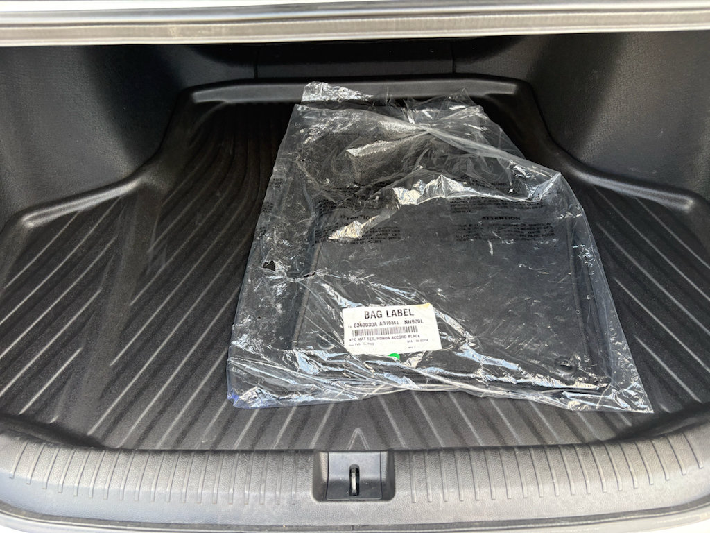 Certified 2023 Honda Accord EX image 26