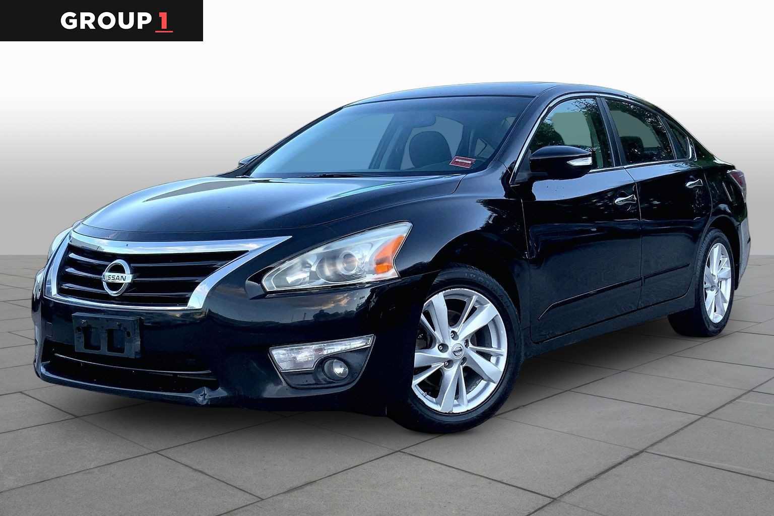 Used 2015 Nissan Altima 2.5 SV w/ Convenience Package