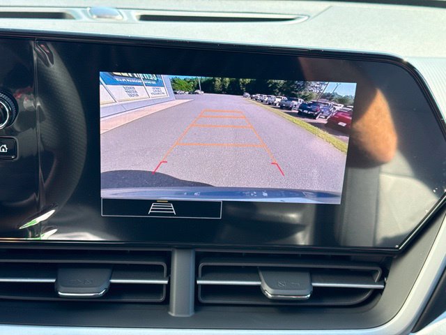 New 2026 Chevrolet Trax RS w/ Sunroof Package FWD image 14