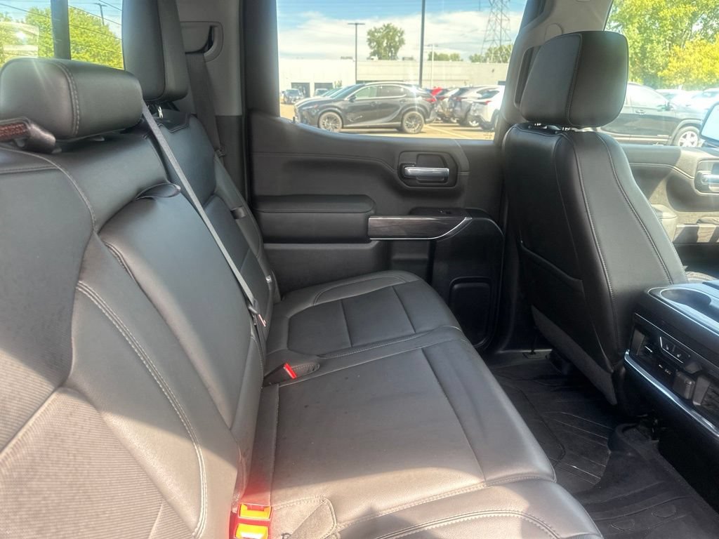 Used 2020 Chevrolet Silverado 1500 LTZ w/ LTZ Premium Package AWD/4WD image 32