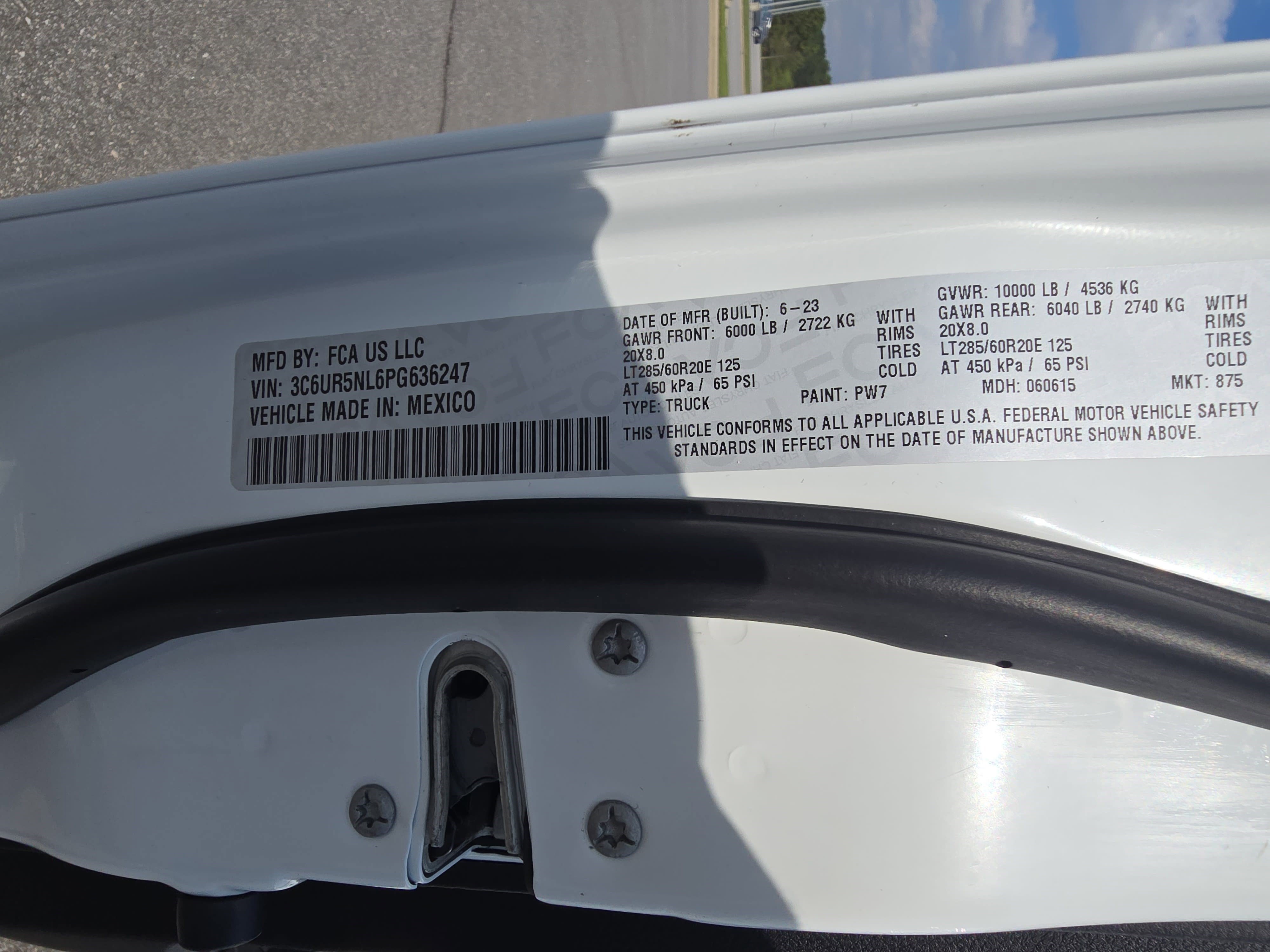 Used 2023 RAM 2500 Laramie w/ Night Edition image 34