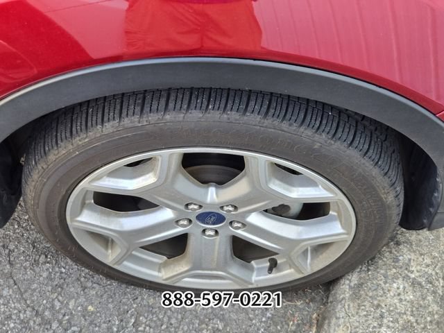 Used 2019 Ford Escape Titanium FWD image 6