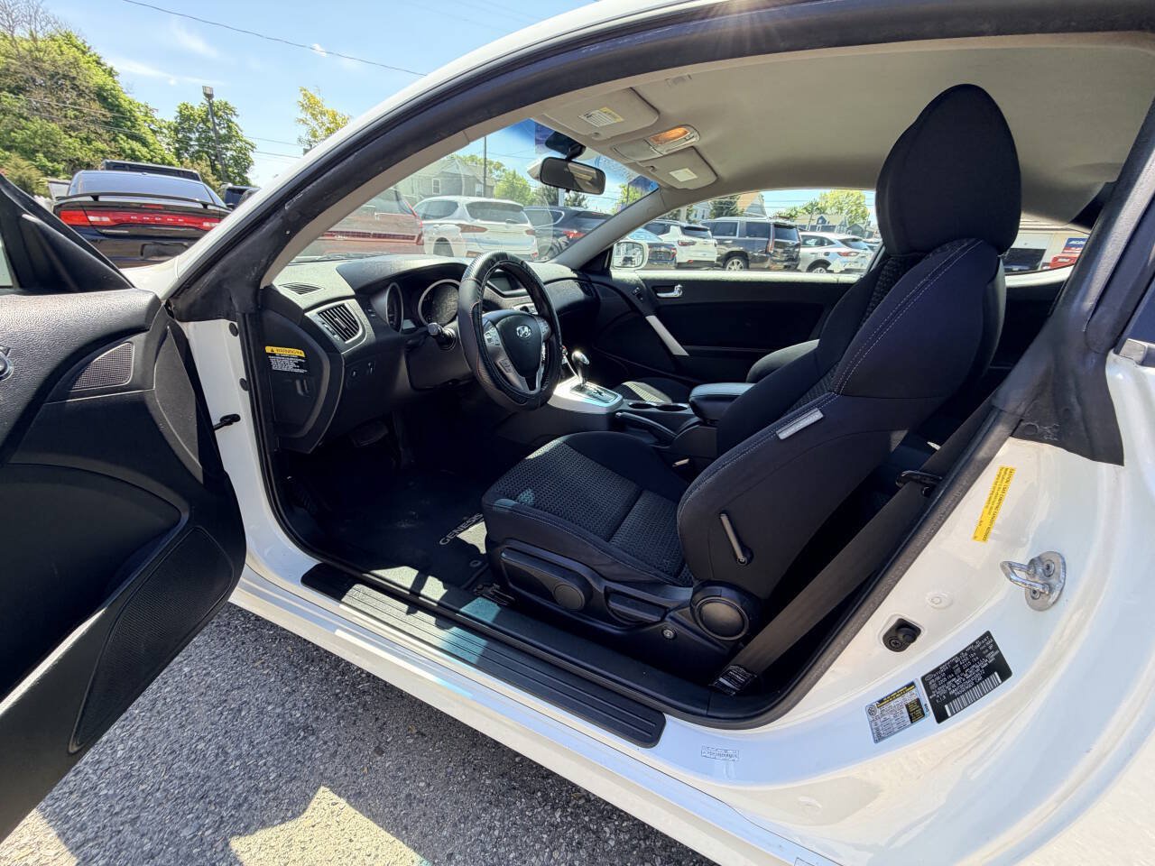 Used 2010 Hyundai Genesis 2.0T RWD image 47