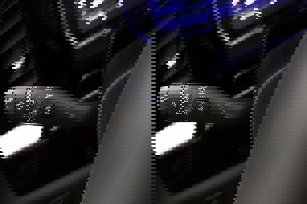 Used 2024 Chevrolet Silverado 1500 RST w/ Convenience Package II image 24