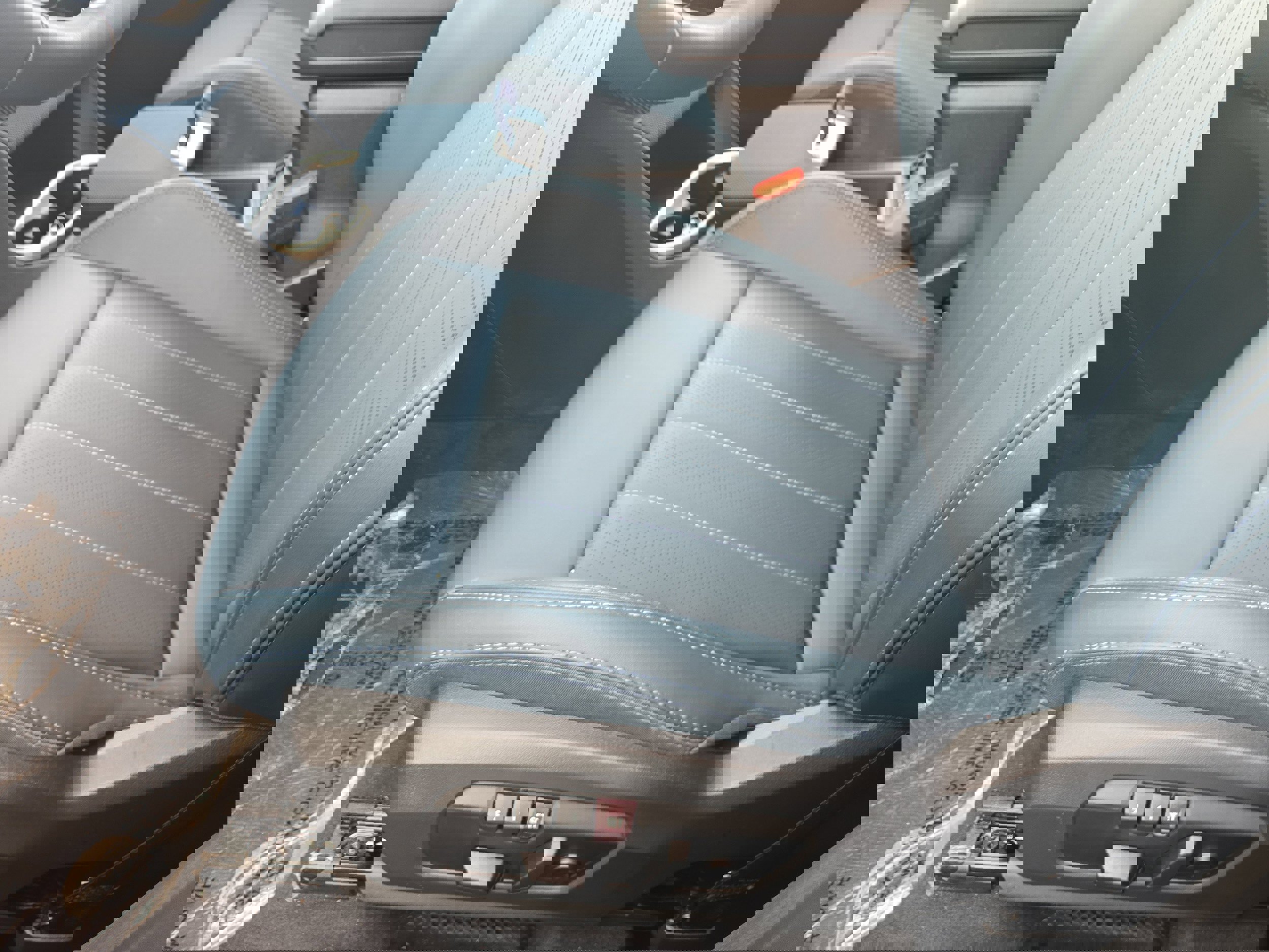 Used 2025 MINI Cooper Countryman S w/ Comfort Package Max image 21