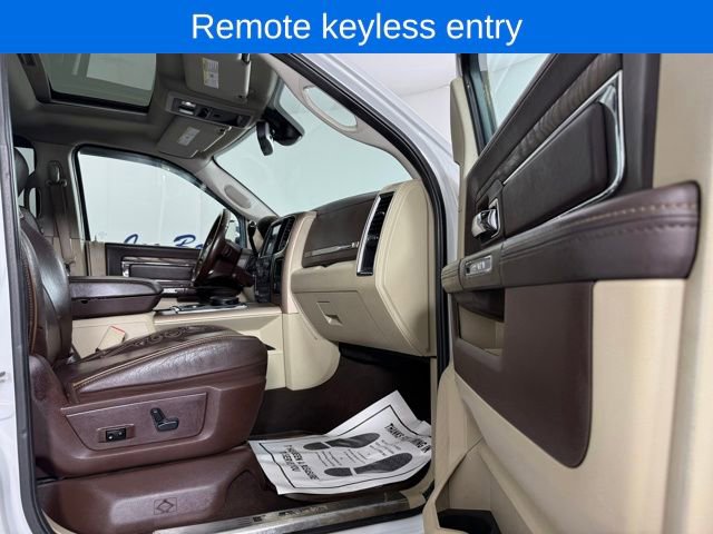 Used 2014 RAM 3500 Laramie Longhorn image 17