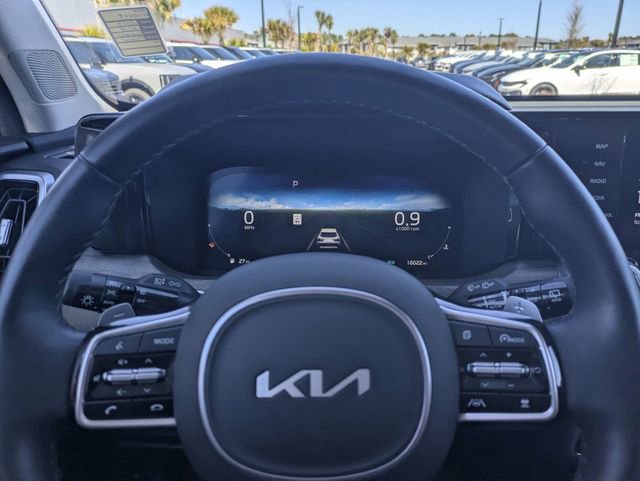 Used 2023 Kia Sorento SX Prestige image 28