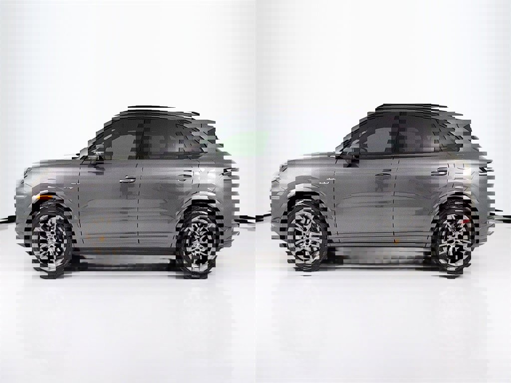 New 2026 Porsche Cayenne E-Hybrid image 2