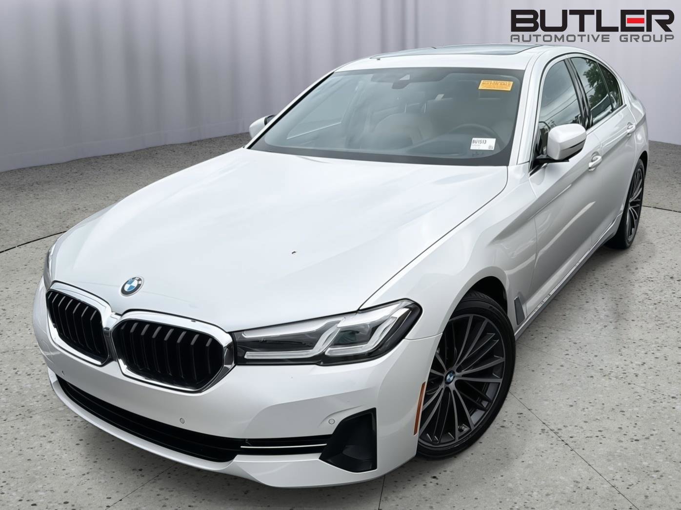 Certified 2023 BMW 530i w/ Premium Package RWD image 2
