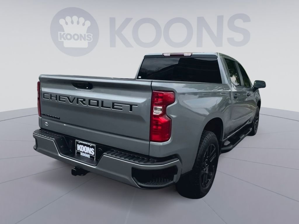 Used 2024 Chevrolet Silverado 1500 Custom w/ Turbomax Blackout Package AWD/4WD image 11