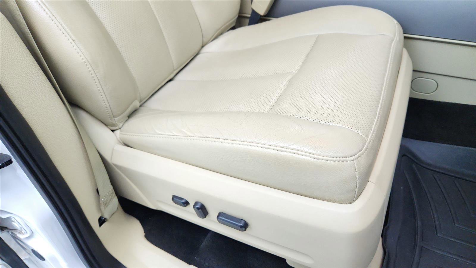 Used 2017 Ford Expedition EL Limited w/ Equipment Group 301A image 28