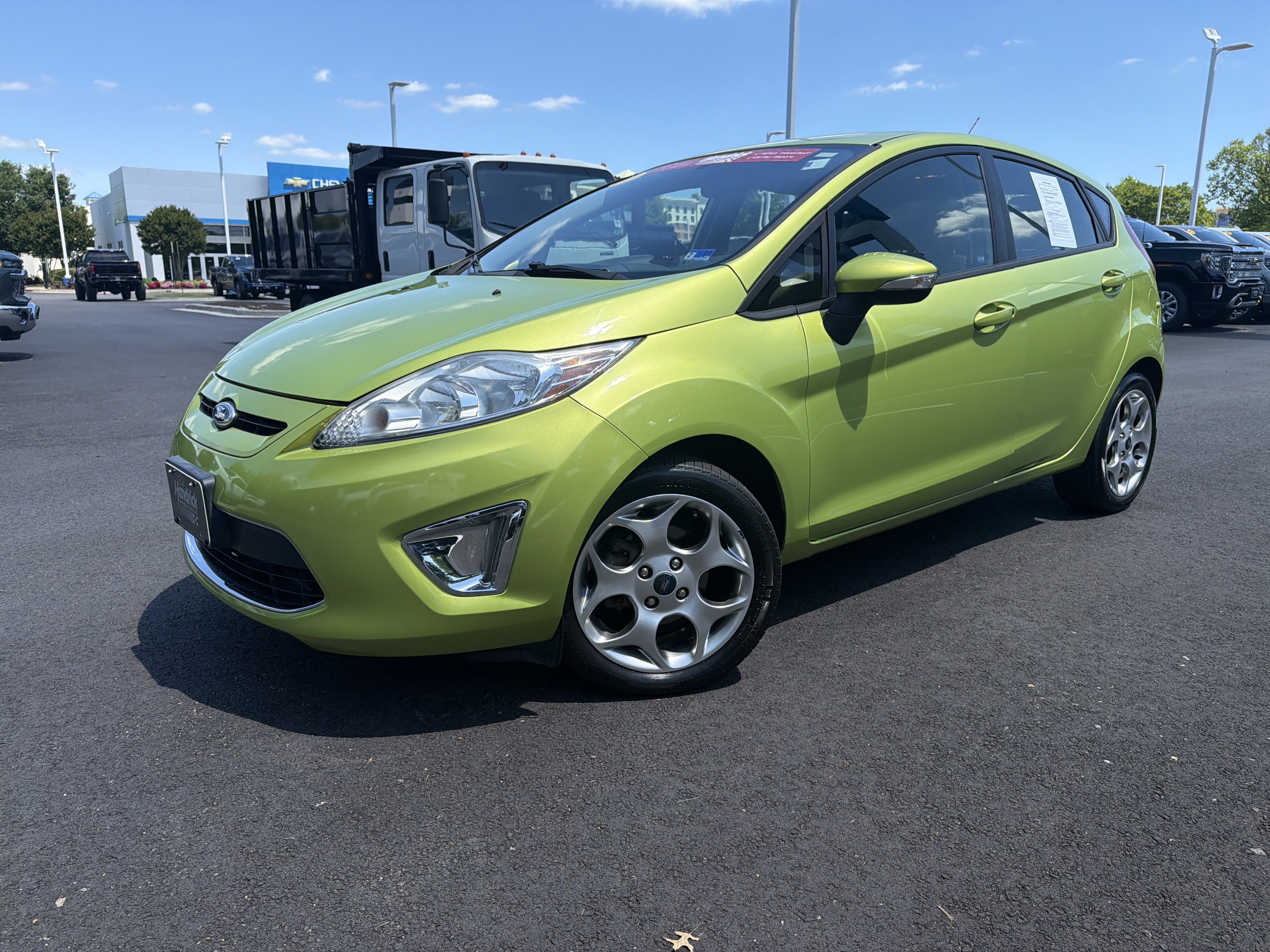 Used 2011 Ford Fiesta SES FWD image 5
