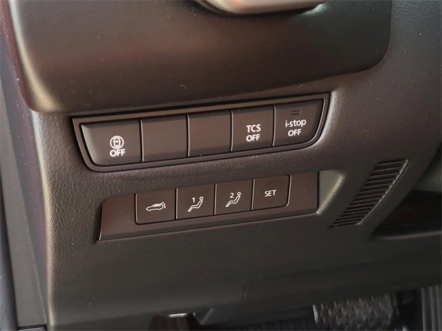 Certified 2025 MAZDA CX-50 AWD 2.5 Turbo w/ Weather Package image 23