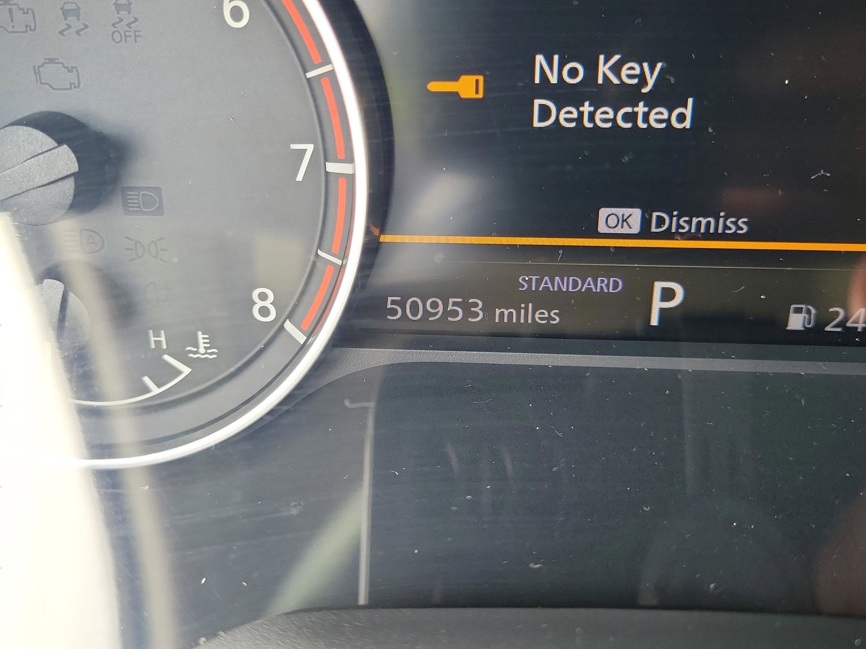 Certified 2024 Nissan Rogue SV image 27