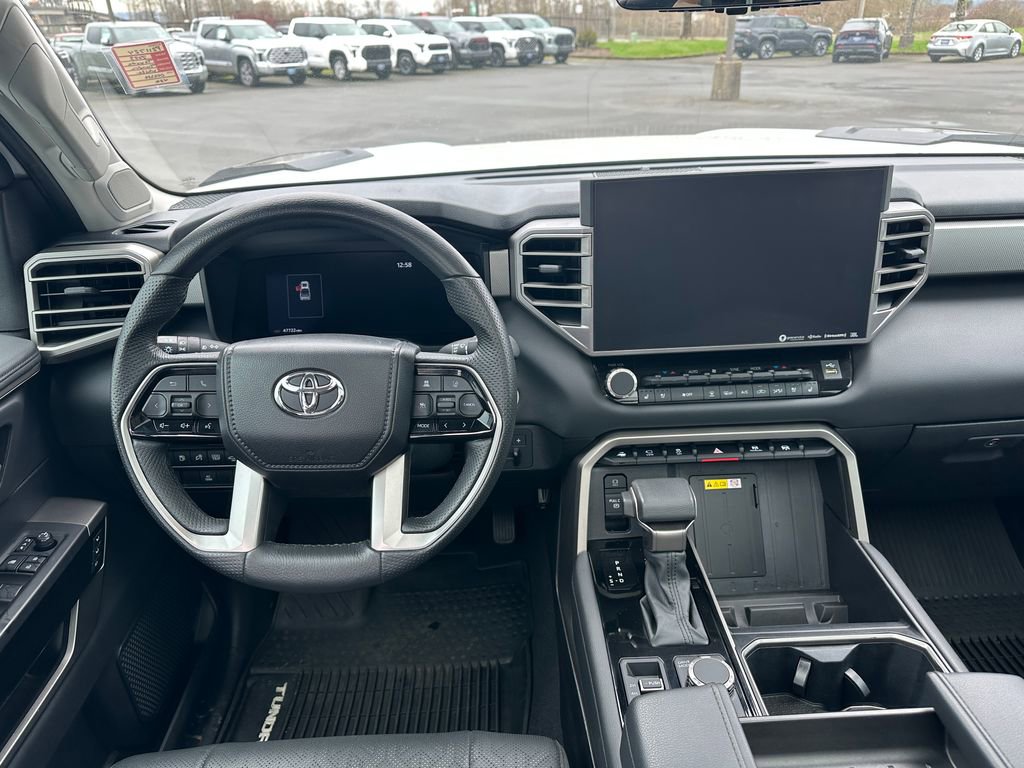 Used 2023 Toyota Tundra Limited image 15