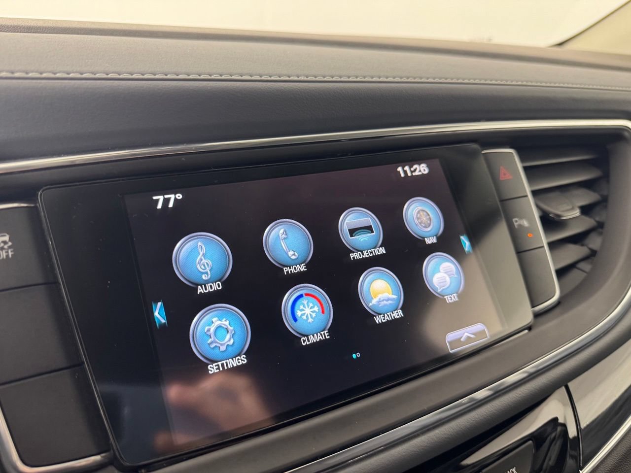 Used 2019 Buick Enclave Essence w/ LPO, Luxury Package FWD image 18