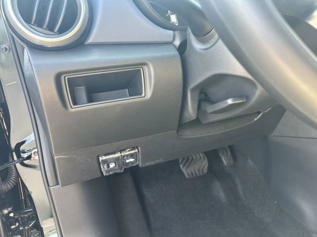 New 2025 Nissan Versa SV w/ Trunk Package image 17