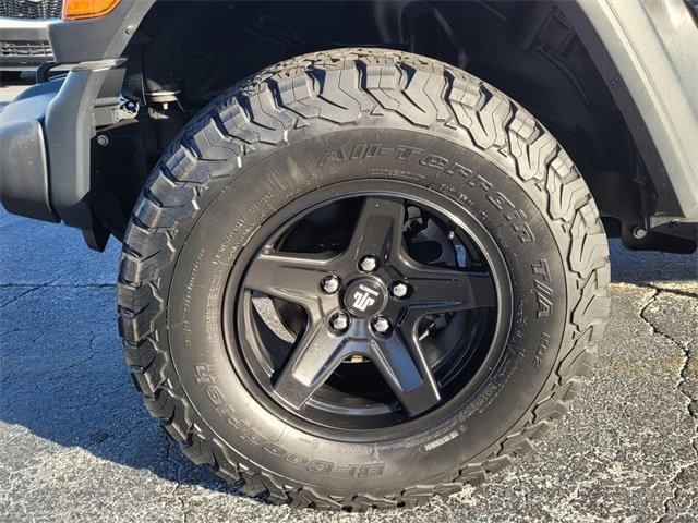 Used 2020 Jeep Gladiator Sport w/ Quick Order Package 23S image 5